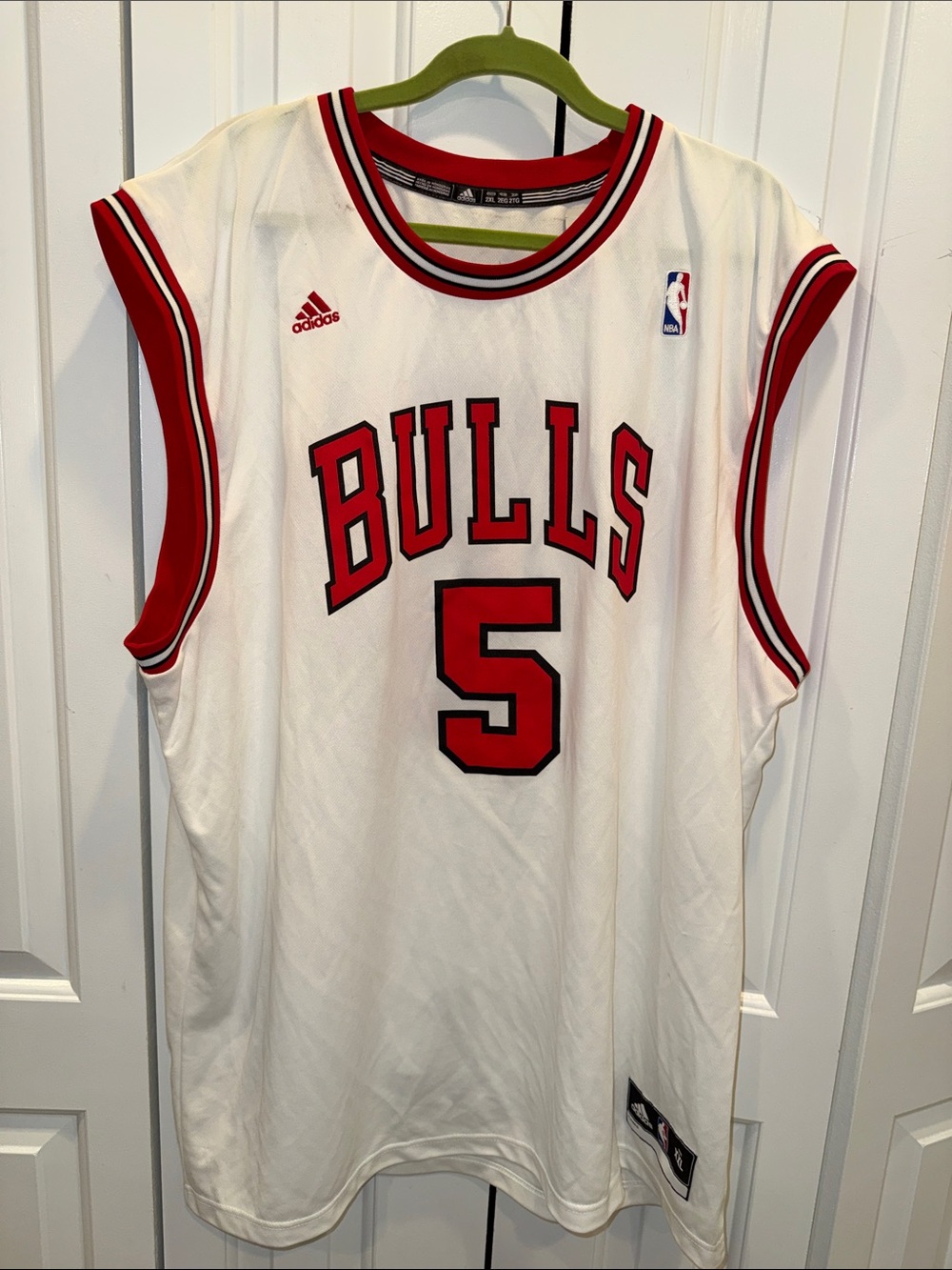 adidas Chicago Bulls #5 White and Red Replica Basketball Jersey